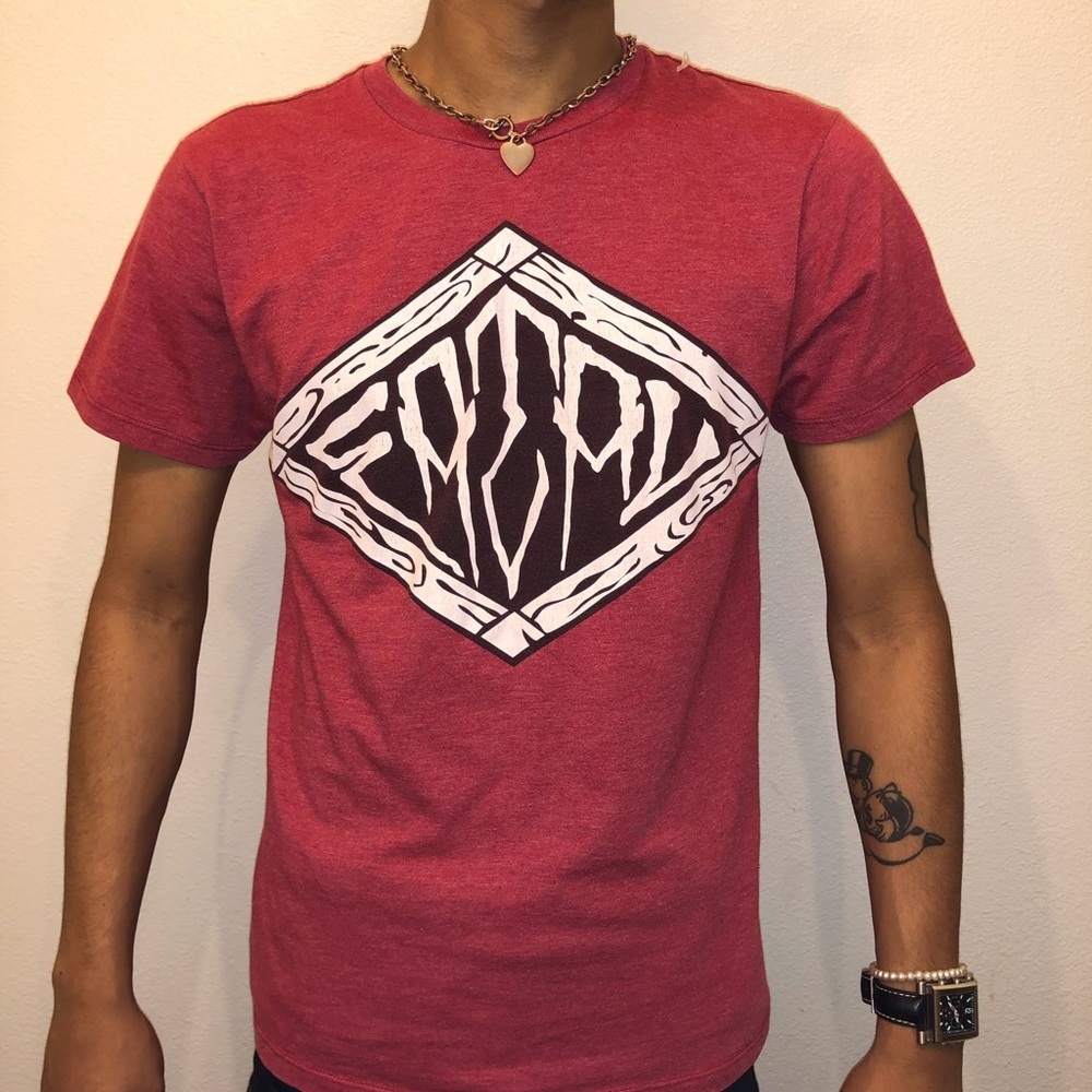 Red Fatal White skull T Shirt - Medium